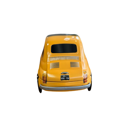 Fiat koekblik geel achterkant