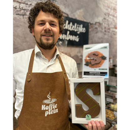 Visser Chocoladeletter Dubai